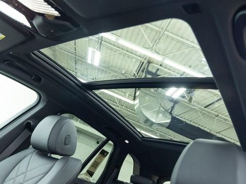 Used 2026 BMW X5 xDrive40i w/ Premium Package AWD/4WD image 14