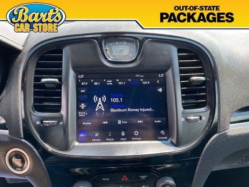 Used 2021 Chrysler 300 S RWD image 31