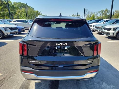 New 2026 Kia Sorento EX FWD image 8