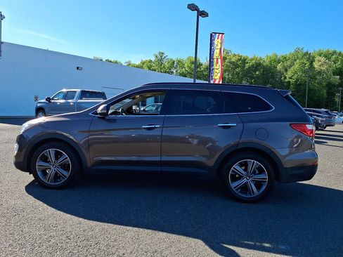 Used 2013 Hyundai Santa Fe Limited w/ Technology Pkg AWD/4WD image 4