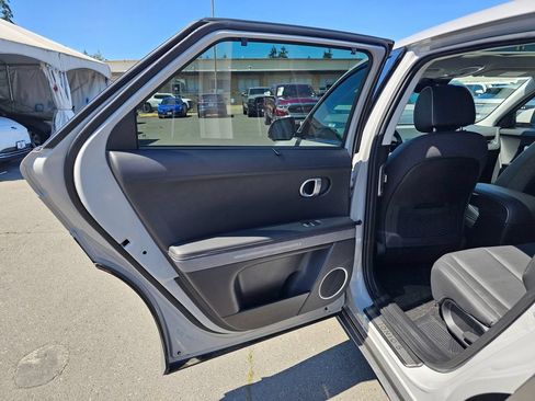 Used 2024 Hyundai Ioniq 5 Limited AWD/4WD image 15