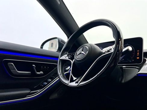 Used 2022 Mercedes-Benz S 500 4MATIC image 8