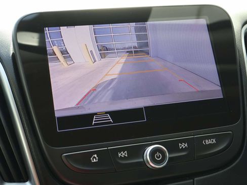 Used 2024 Chevrolet Malibu LS FWD image 17