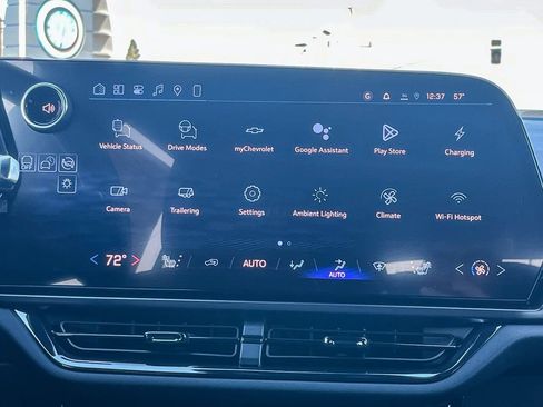 New 2026 Chevrolet Equinox EV RS image 13