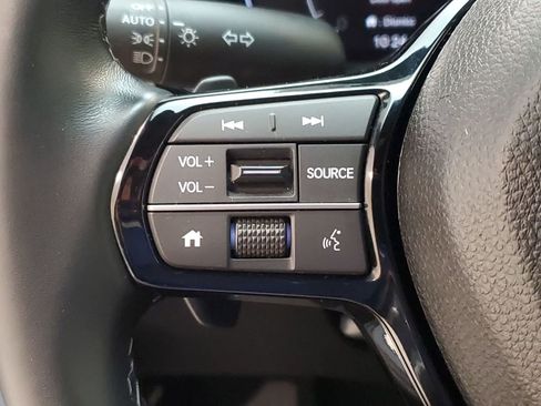 Certified 2025 Honda Civic Sport image 10