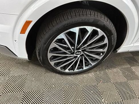 Used 2026 Hyundai Palisade Calligraphy AWD/4WD image 9