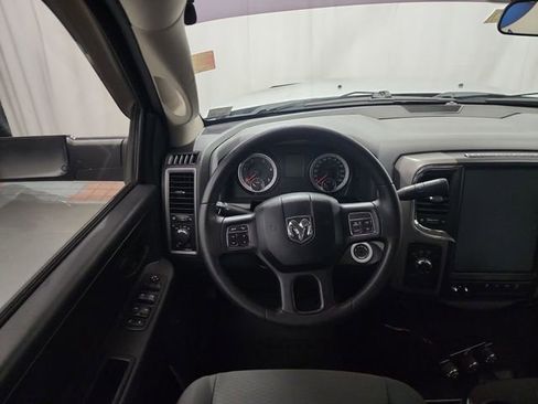 Used 2017 RAM 3500 Tradesman w/ Chrome Appearance Group image 15