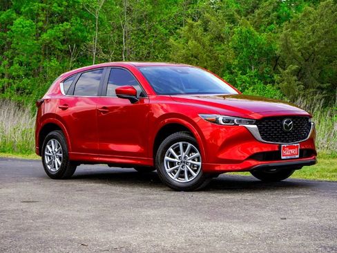 Used 2024 MAZDA CX-5 AWD 2.5 S w/ Preferred Package image 2
