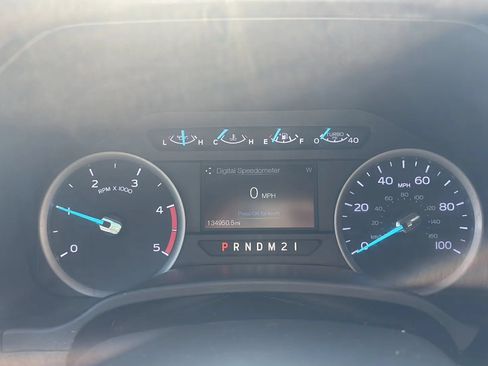 Used 2019 Ford F250 XLT AWD/4WD image 22