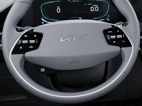Used 2026 Kia Niro EX FWD image 22