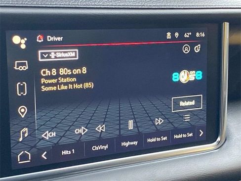 Used 2023 GMC Yukon XL Denali w/ Denali Reserve Package image 25