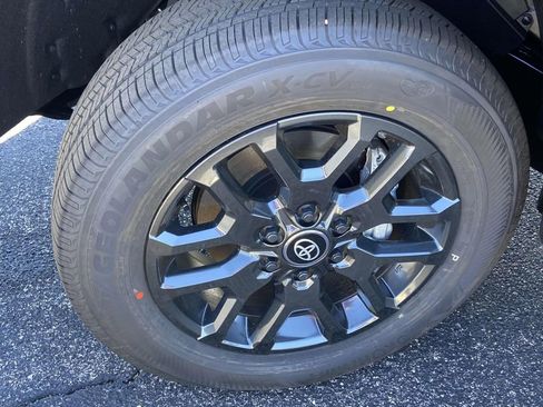 New 2025 Toyota Tundra Platinum image 6