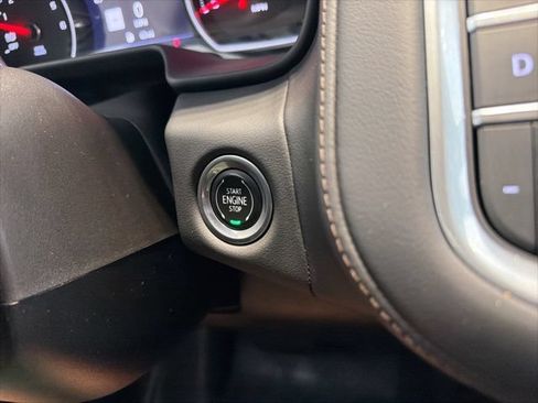 Used 2021 Chevrolet Suburban High Country AWD/4WD image 29