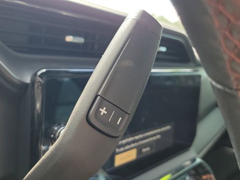 Used 2024 GMC Sierra 2500 AT4X AWD/4WD image 14