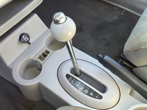 Used 2006 Chrysler PT Cruiser FWD image 24