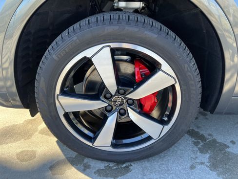 Used 2024 Audi Q5 2.0T Premium Plus image 13