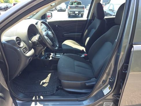 Used 2018 Nissan Versa S Plus FWD image 11