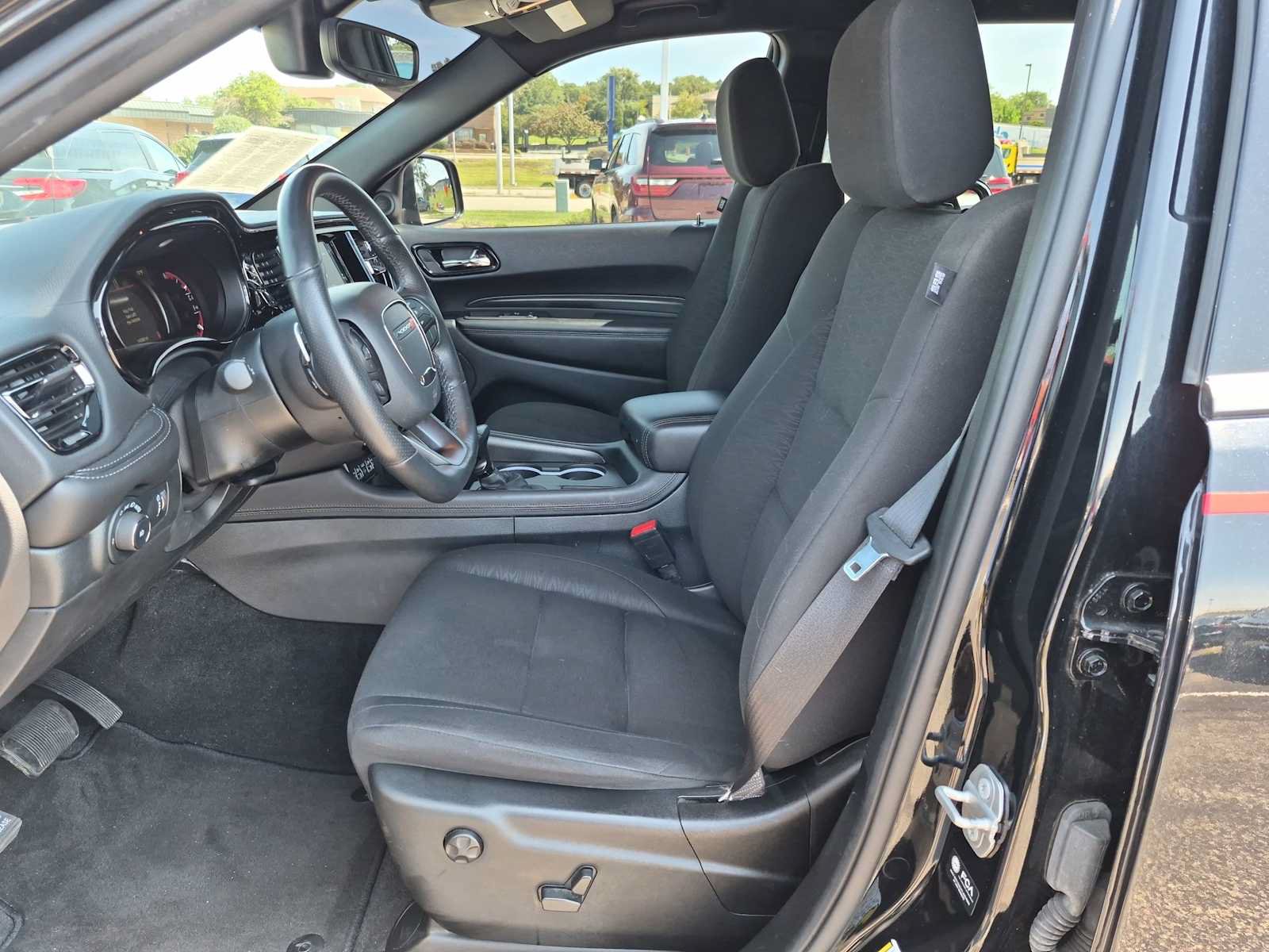 Used 2022 Dodge Durango GT w/ Blacktop Package AWD/4WD image 16