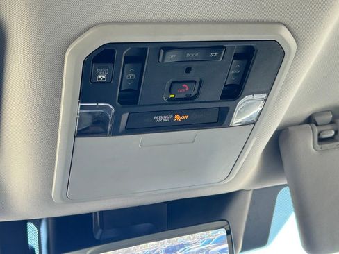 Used 2023 Toyota Tundra Limited image 20