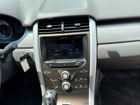 Used 2014 Ford Edge SEL w/ Equipment Group 205A FWD image 40