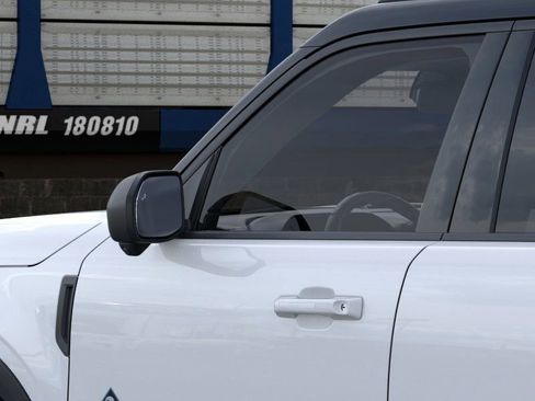 New 2025 Ford Bronco Sport Outer Banks w/ Outer Banks Tech Package+ AWD/4WD image 20