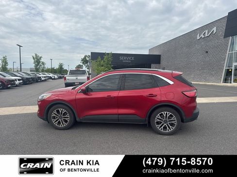Used 2020 Ford Escape SEL FWD image 12