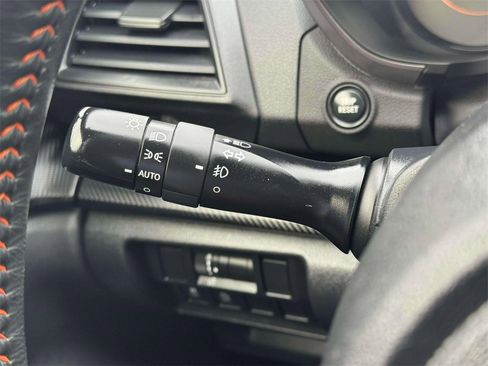 Used 2023 Subaru Crosstrek 2.0i Premium image 19