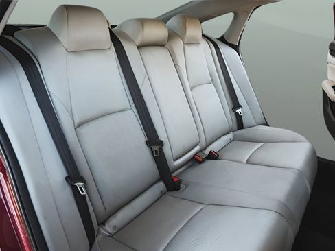 Used 2021 Honda Accord LX image 18
