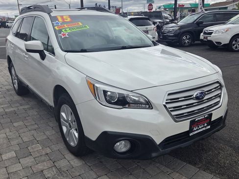 Used 2015 Subaru Outback 2.5i Premium AWD/4WD image 3