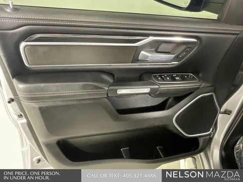 Used 2023 RAM 1500 Laramie AWD/4WD image 16
