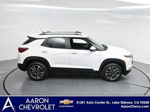 New 2025 Chevrolet TrailBlazer LT w/ Convenience Package image 67