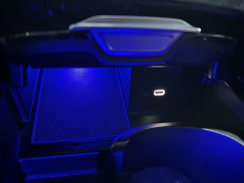 Used 2018 Dodge Durango SRT w/ SRT Interior Appearance Group image 27