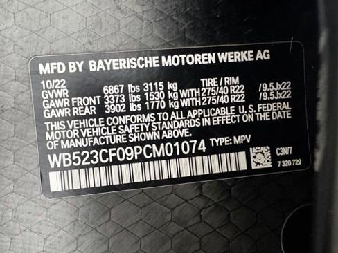 Used 2023 BMW iX xDrive50 w/ Sport Package image 24