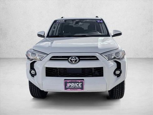 Used 2024 Toyota 4Runner SR5 image 2