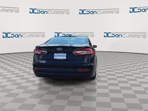 Used 2019 Ford Fusion S image 7