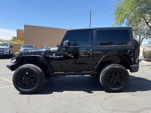 Used 2016 Jeep Wrangler Sport AWD/4WD image 6