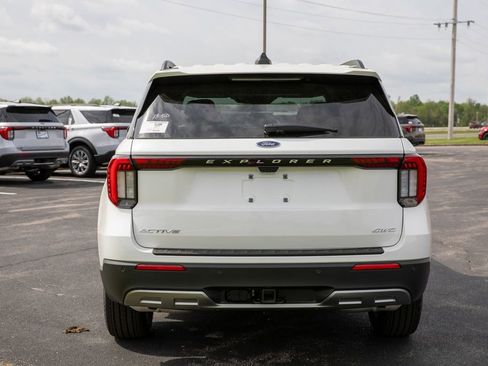 New 2026 Ford Explorer Active w/ Active Comfort Package AWD/4WD image 6