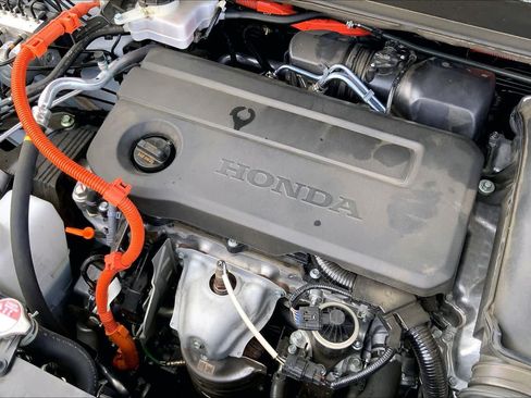 Used 2024 Honda CR-V Sport image 32