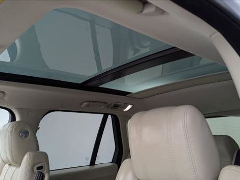 Used 2016 Land Rover Range Rover Supercharged image 31