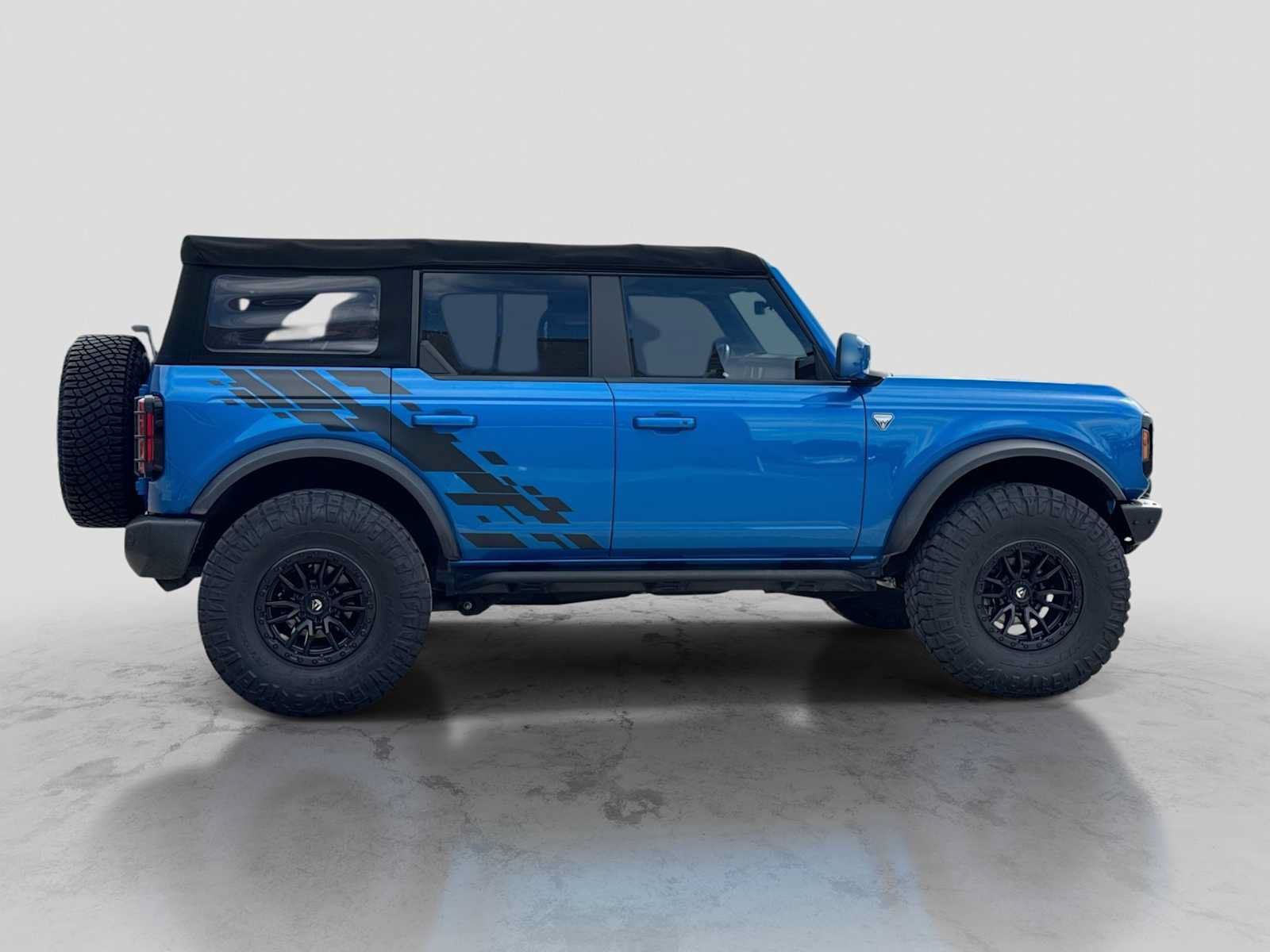 Used 2022 Ford Bronco Outer Banks w/ Sasquatch Package AWD/4WD image 7