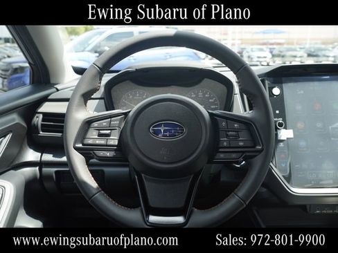 Used 2025 Subaru Crosstrek 2.5i Limited w/ Crosstrek Mirror Package image 3