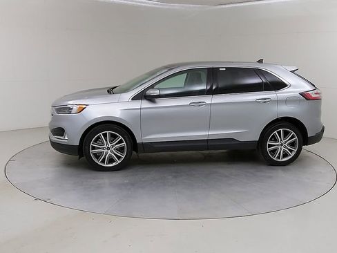 Certified 2024 Ford Edge Titanium w/ Equipment Group 301A AWD/4WD image 19