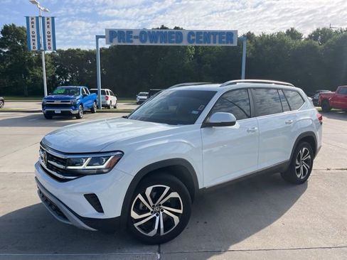 Used 2022 Volkswagen Atlas SEL AWD/4WD image 2