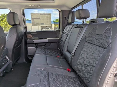 New 2026 Ford F250 Lariat w/ Black Appearance Package AWD/4WD image 25