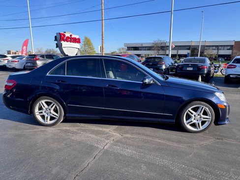 Used 2013 Mercedes-Benz E 350 4MATIC Sedan image 11
