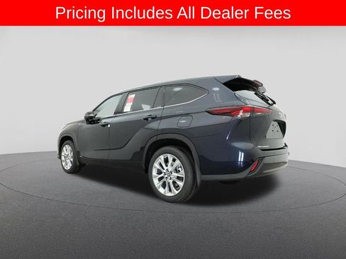 New 2026 Toyota Highlander Limited AWD/4WD image 21