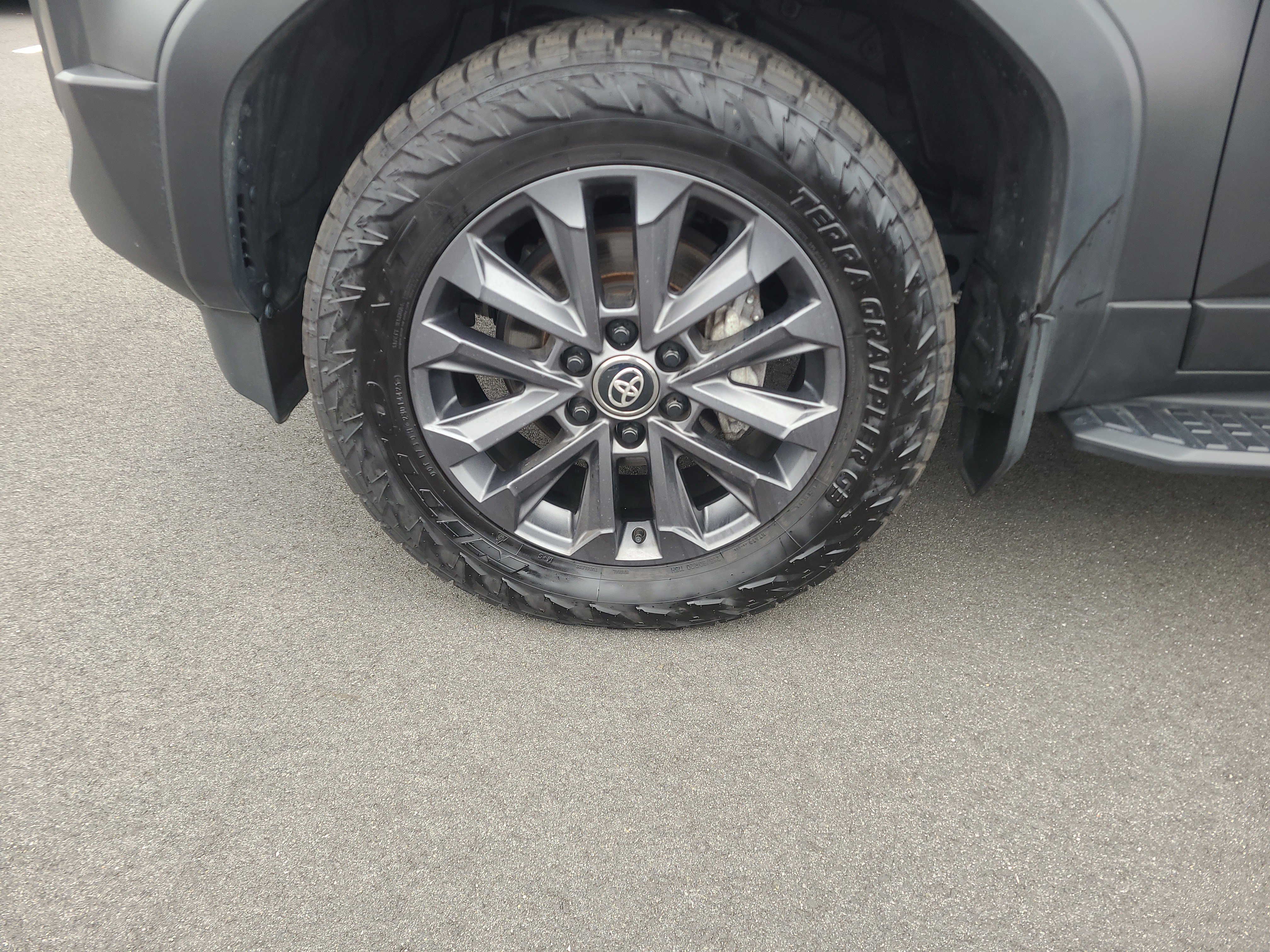 Used 2025 Toyota Land Cruiser w/ Premium Package AWD/4WD image 9
