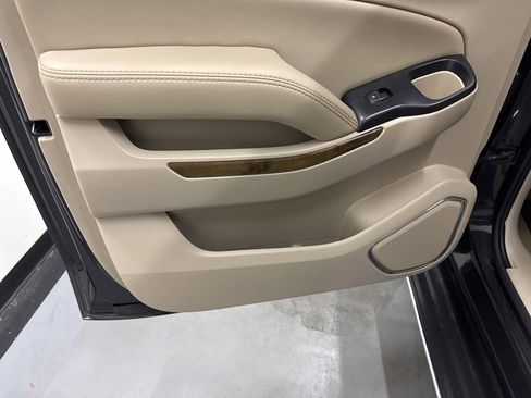 Used 2017 GMC Yukon XL Denali w/ Open Road Package image 61