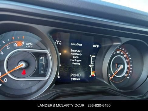 Used 2025 Jeep Wrangler Unlimited Rubicon w/ Safety Group AWD/4WD image 29