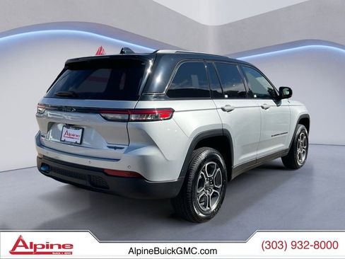 Used 2022 Jeep Grand Cherokee Trailhawk AWD/4WD image 5